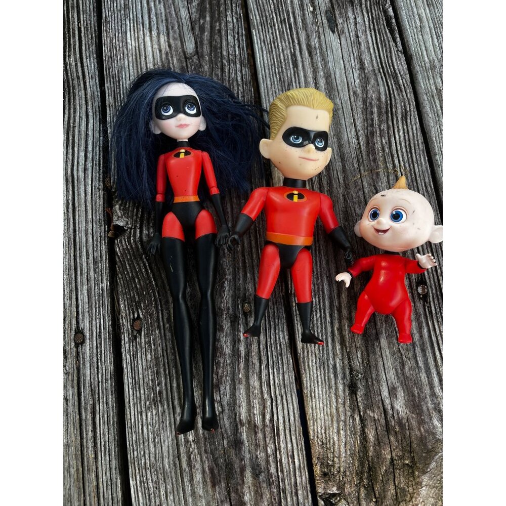 Disney Doll Incredibles 2 Sibling Superhero Violet, Dadh, Jack Jack